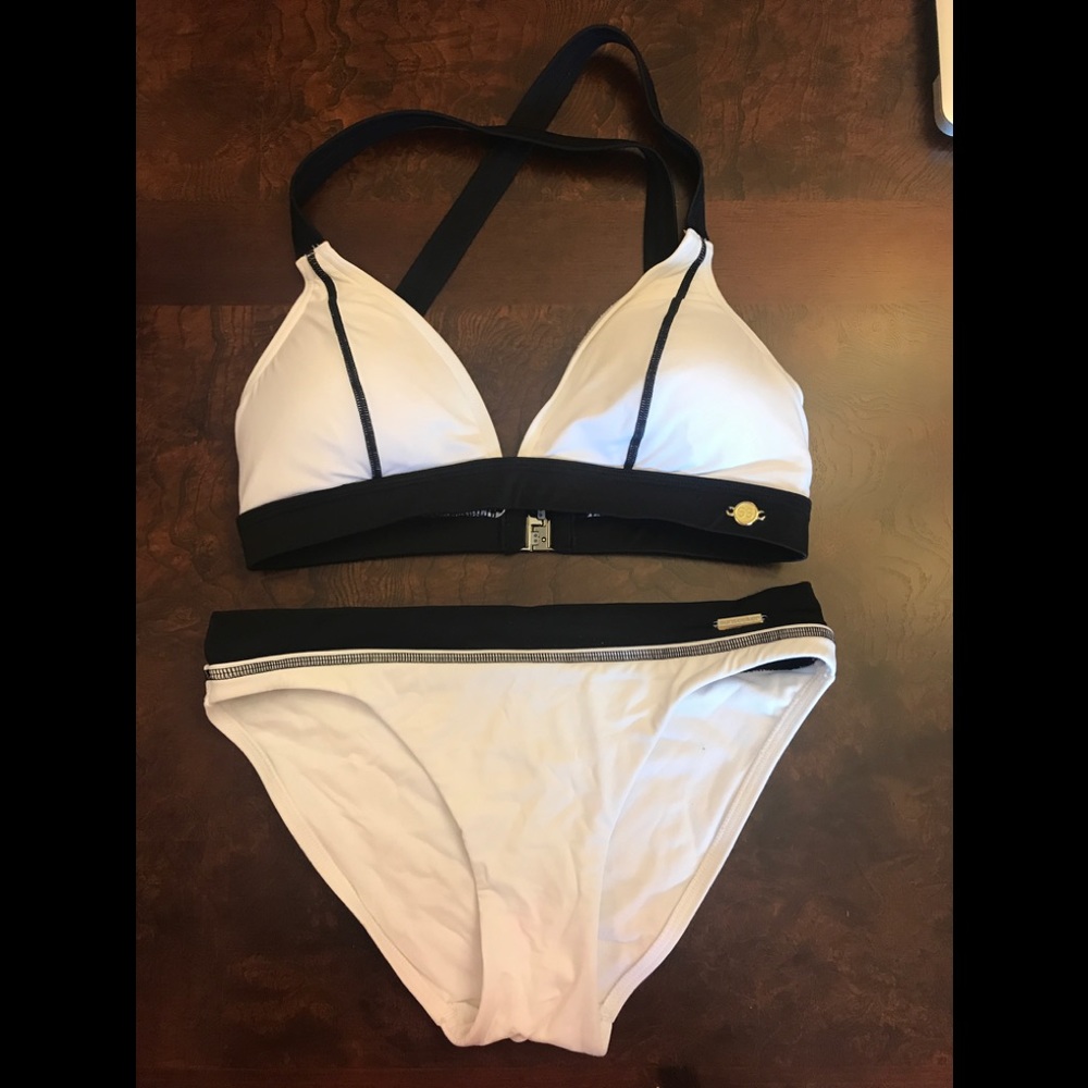 Sunseeker bikini!